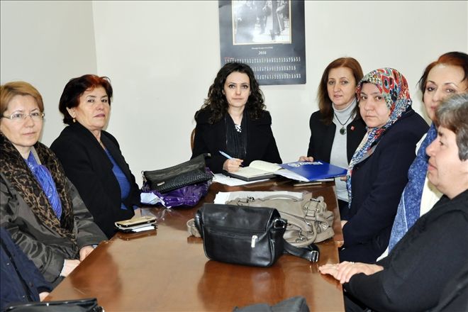 CHP Kadınlara önem veriyor