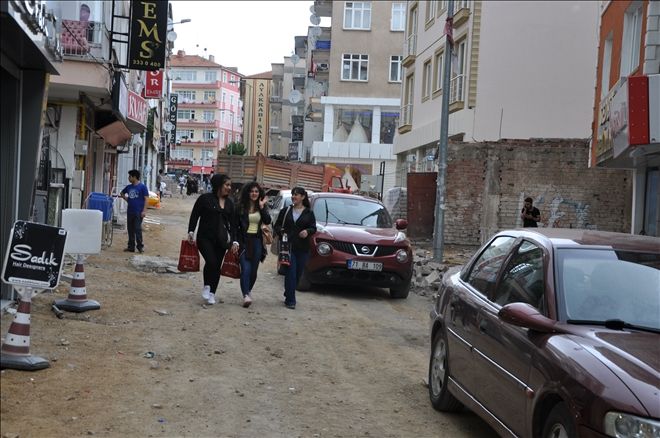 İzmir Caddesi, adına yakışacak