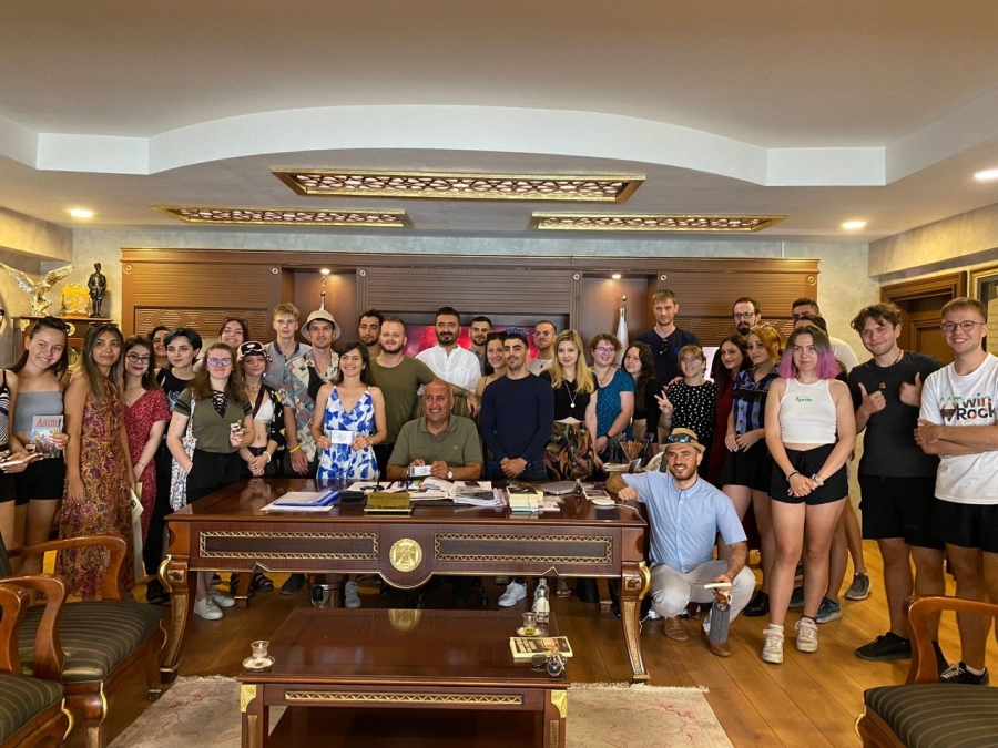 Erasmus Öğrencileri Türkyılmaz’ı Ziyaret Etti