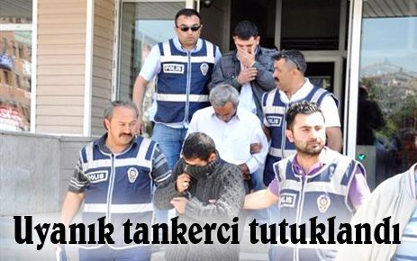 Asfalt tankerine zulaladıkları 1 ton esrarı İstanbul?a götürüyorlardı