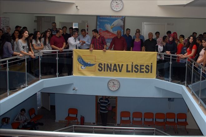 Zil, Sınav Lisesi için çaldı