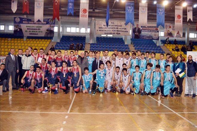 Kırıkkale Anadolu Lisesi Şampiyon