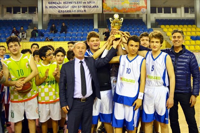 Basketbolda kupa Akşemsettin´in