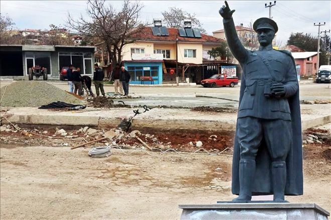 Sulakyurt´a Atatürk heykeli