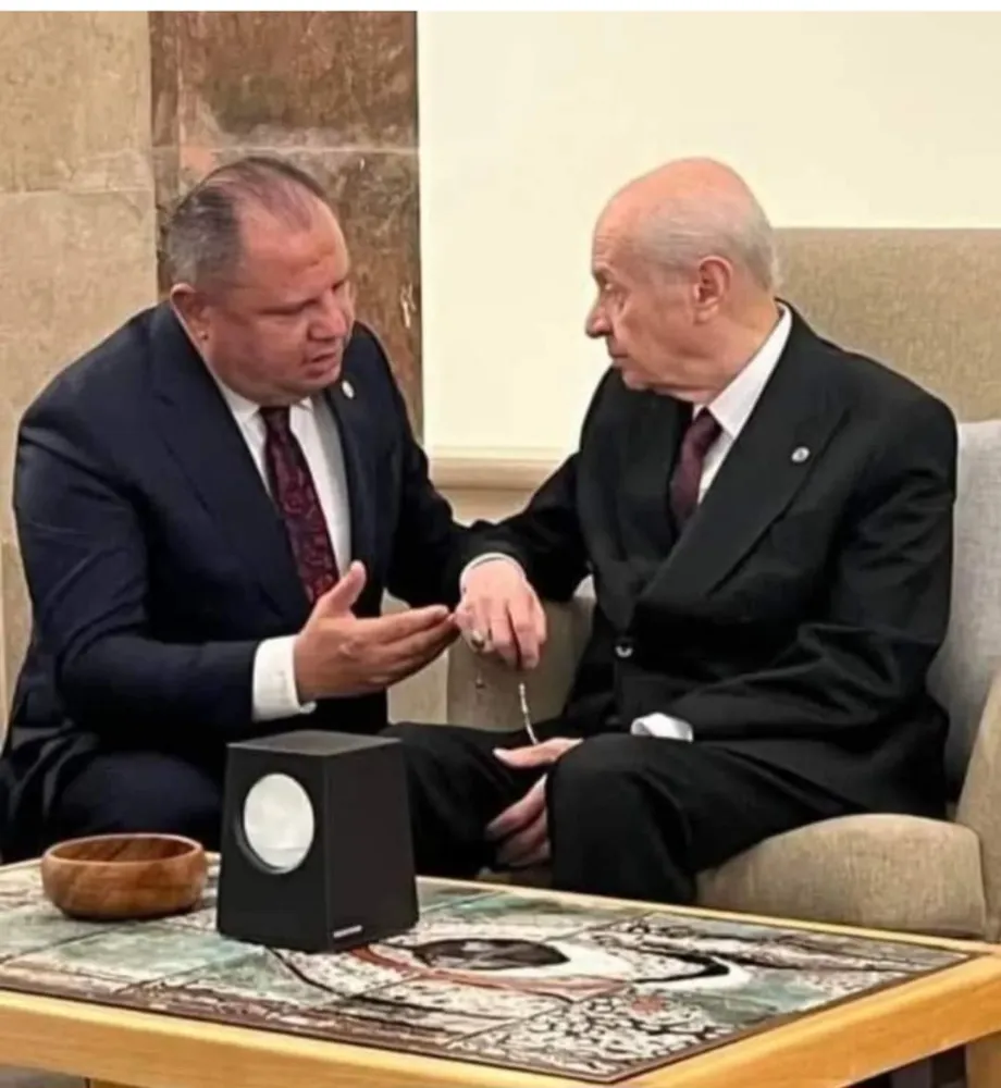 Bahçeli, Öztürk