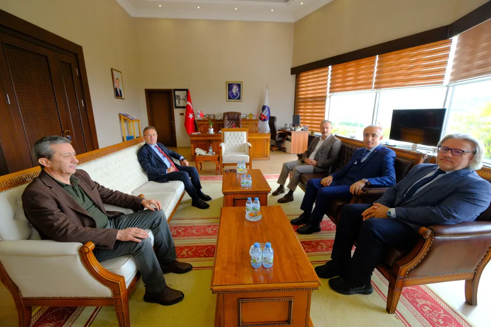 Rektör Aslan, Danıştay ve YÖK Yetkililerini Kabul Etti