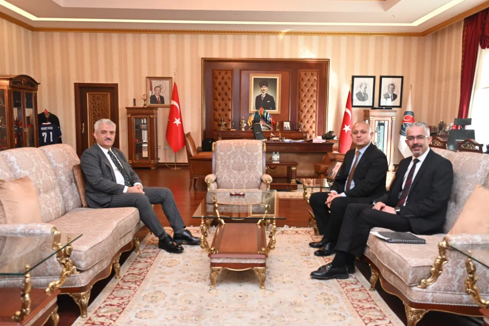 Ahmet Önal ve Vali Makas, Şehir Projelerini Masaya Yatırdı