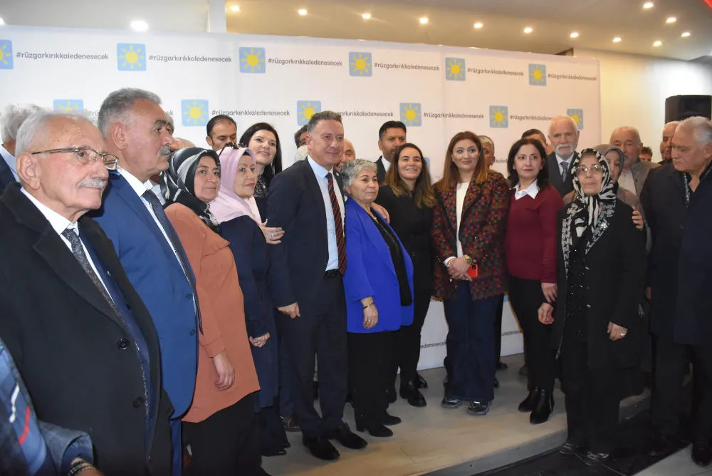 200 Kişi BBP’yi Bırakıp İYİ Parti’ye Geçti