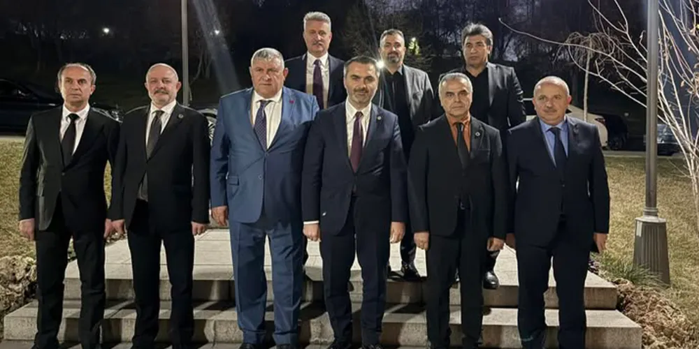İftar Sofrasında bir araya geldiler