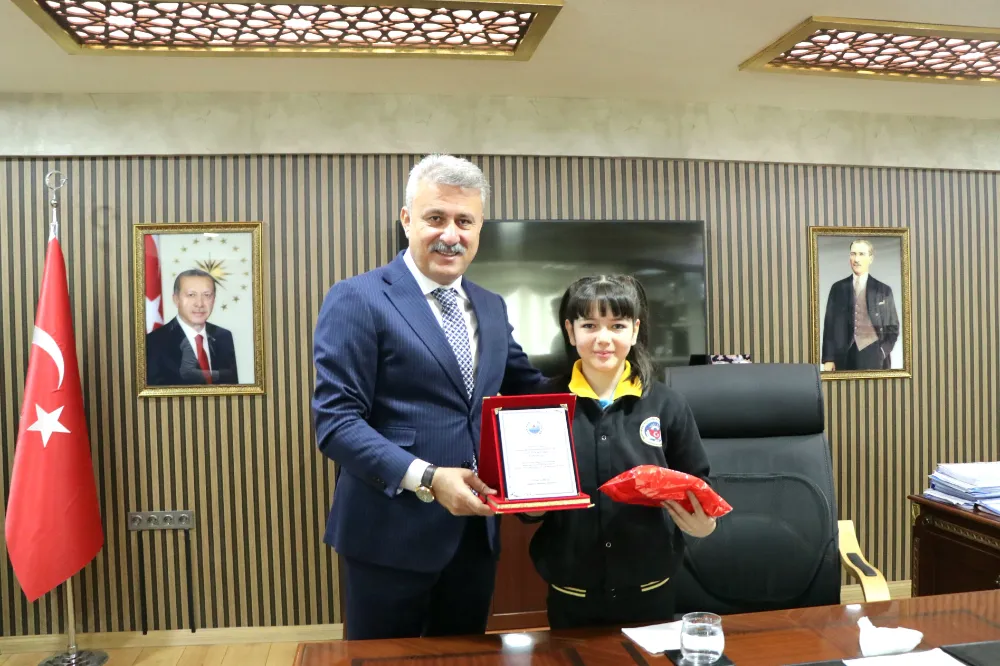 Minik Başkan Encümen Toplantısına Başkanlık Etti