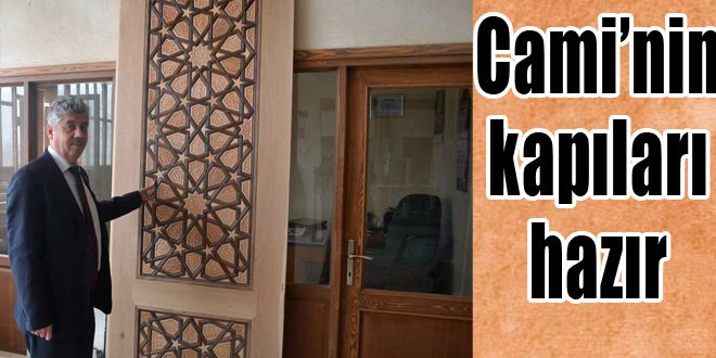 Nur Cami kapıları hazır 