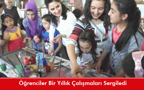 Öğrenciler Bir Yıllık Çalışmaları Sergiledi