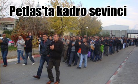 Petlas`ta kadro sevinci