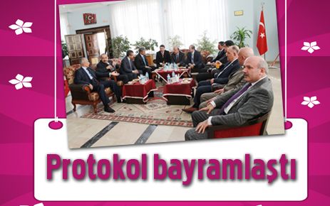 Protokol bayramlaştı