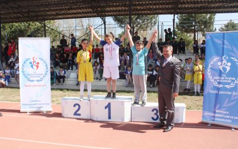 Puanlı atletizm yarışmaları sona erdi