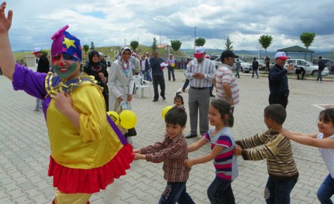 TÜMÇADER?DEN BAHAR ŞENLİĞİ