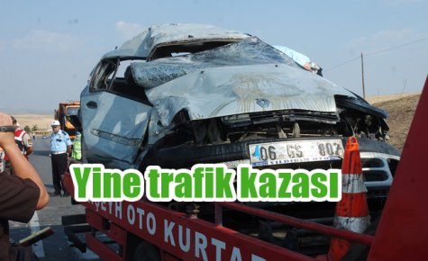 YİNE TRAFİK KAZASI: 2 ÖLÜ, 1 YARALI